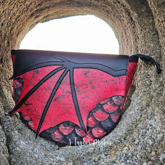 Luna Pouch - Red Dragon